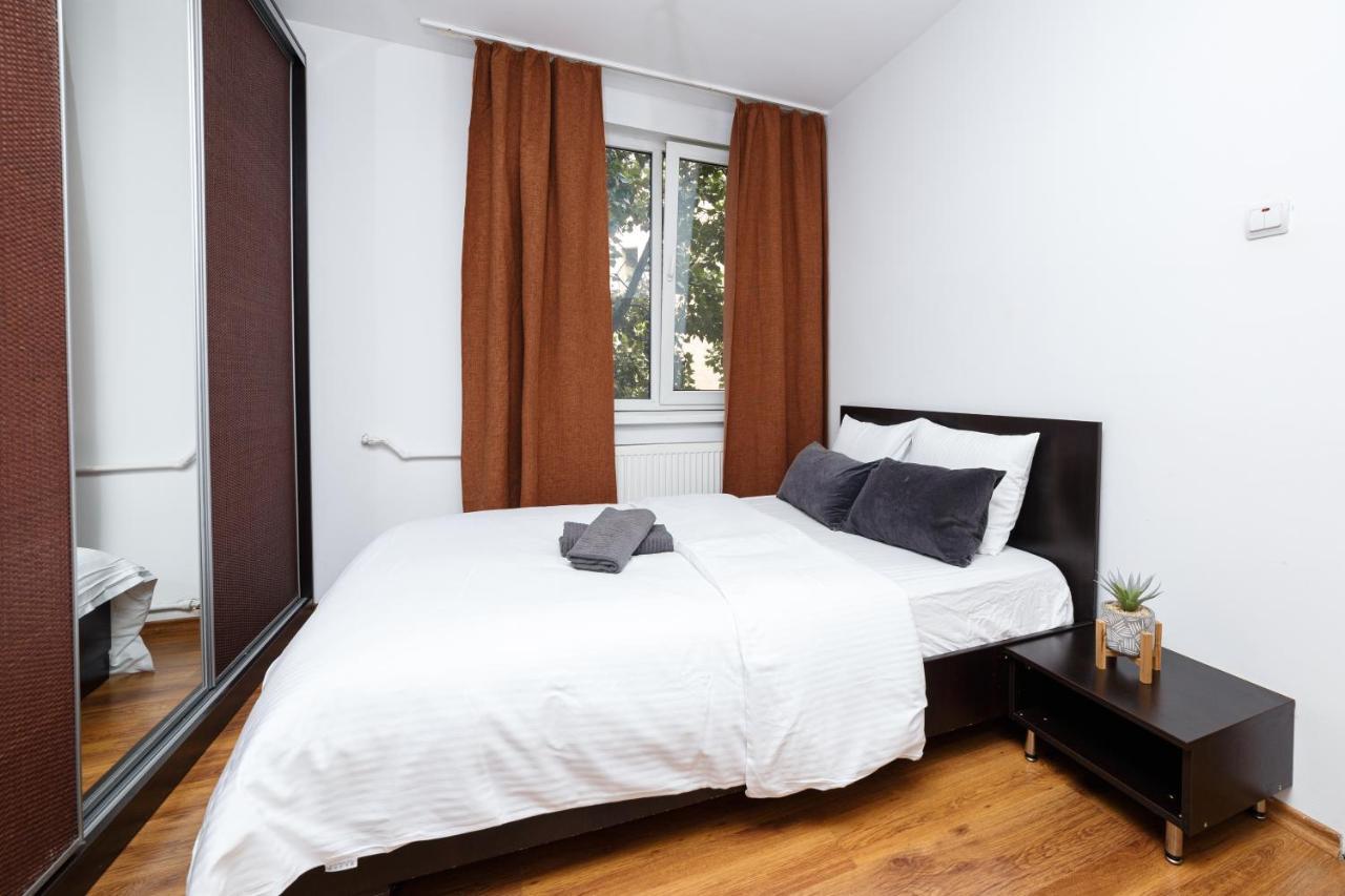 Colorapartments Bratianu44 Boulevard Bucharest